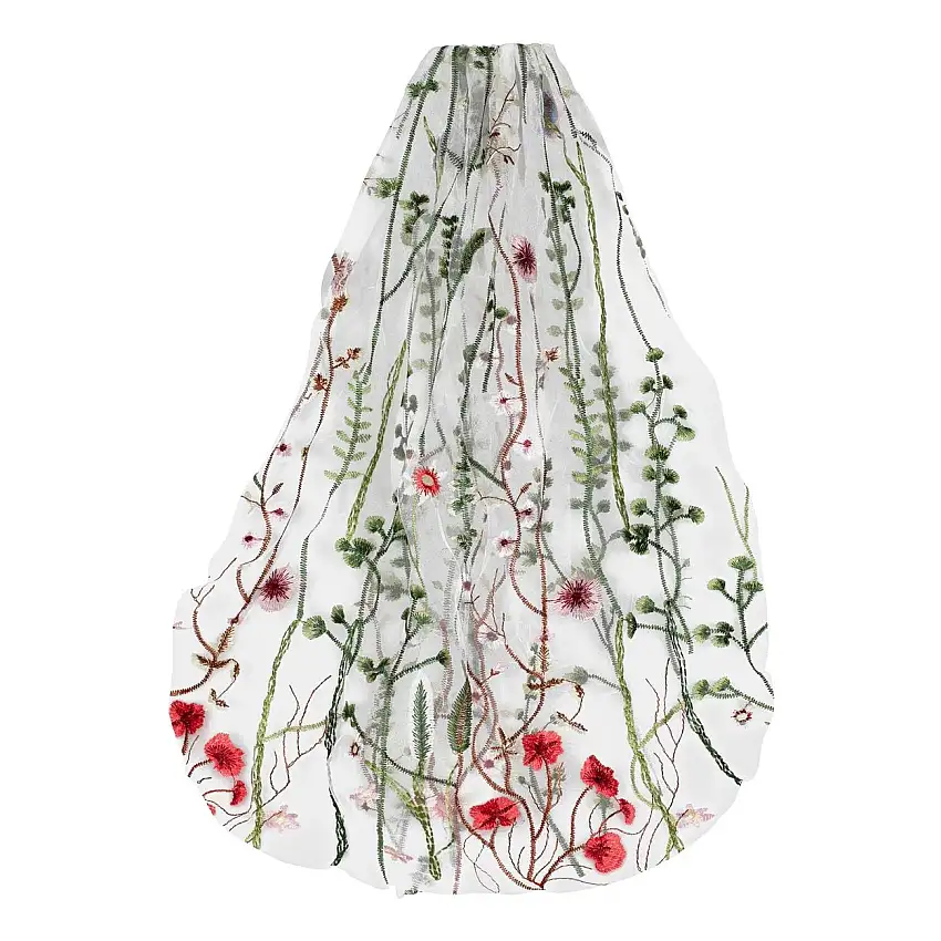 Vit Brudslöja med Blommor